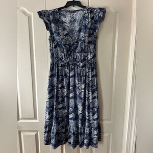 Women’s Vinyard Vines Ruffle Hem Cotton Stretch Poplin Dress Navy and White XL